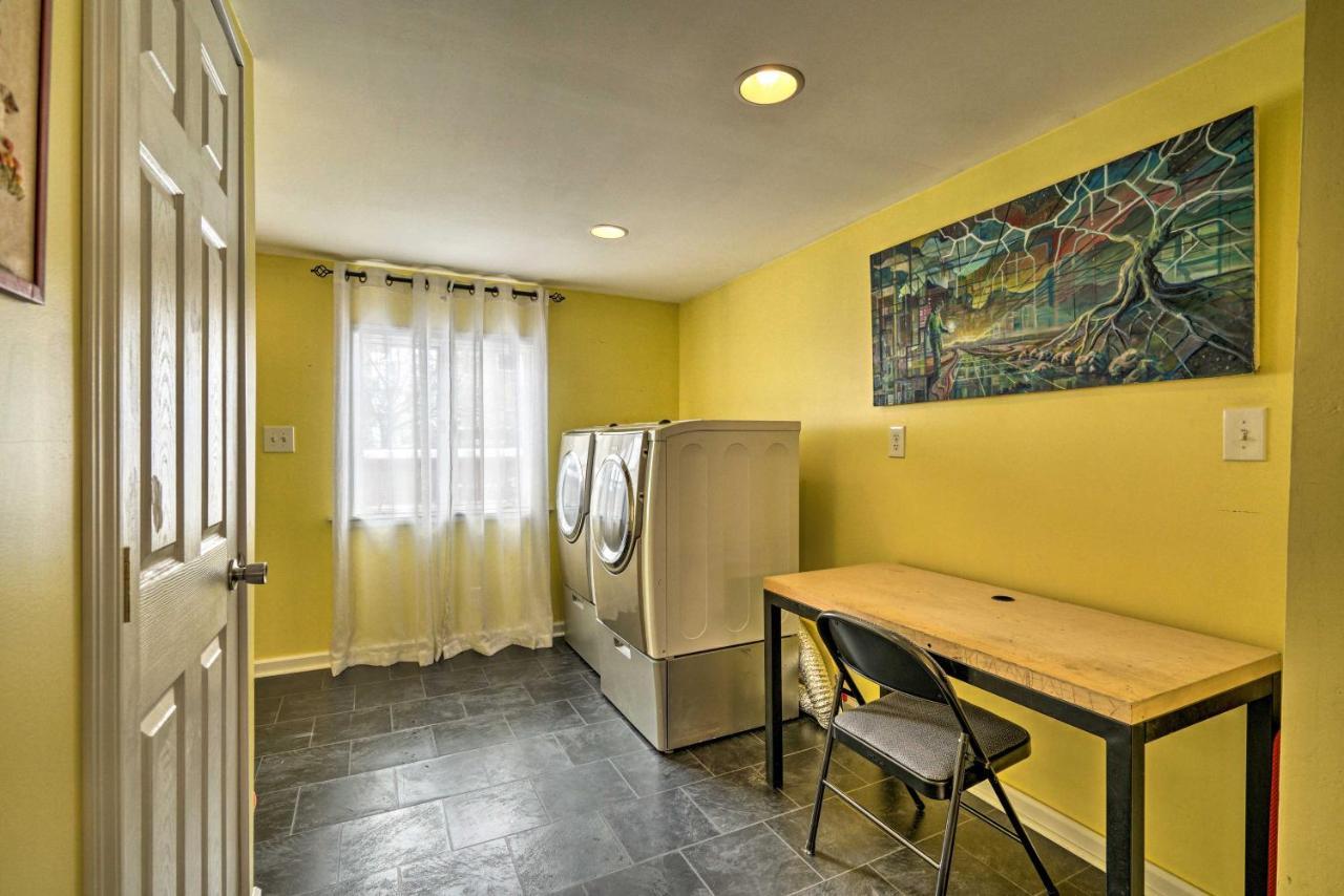 Comfortable Craftsman Home - 2 Miles To Ub Campus! Бъфало Екстериор снимка