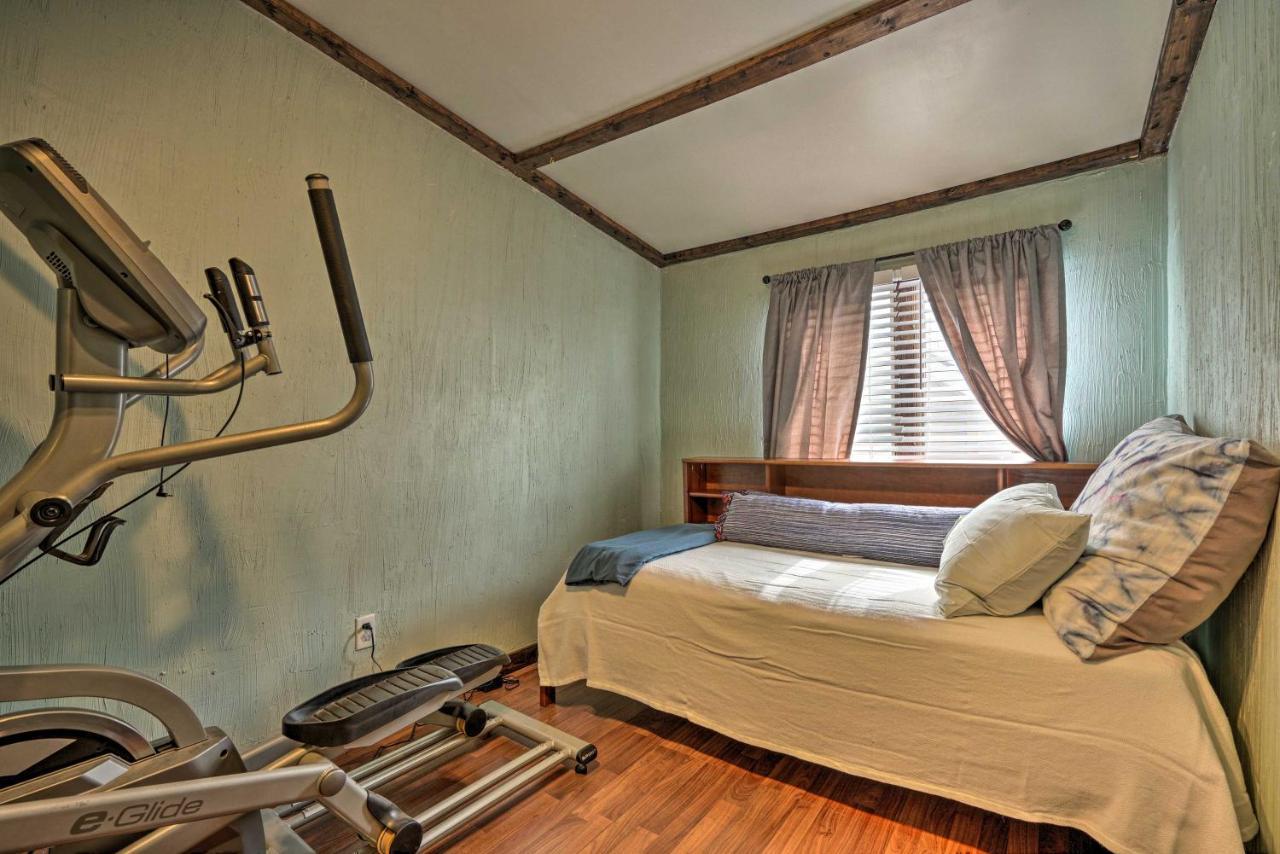 Comfortable Craftsman Home - 2 Miles To Ub Campus! Бъфало Екстериор снимка